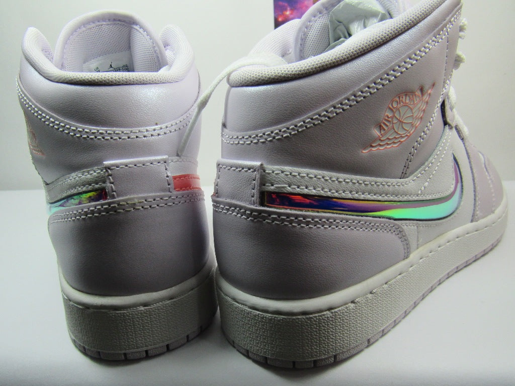 JORDAN 1 MID KIDS BARELY GRAPE IRIDESCENT EN CAJA (25 MEX)
