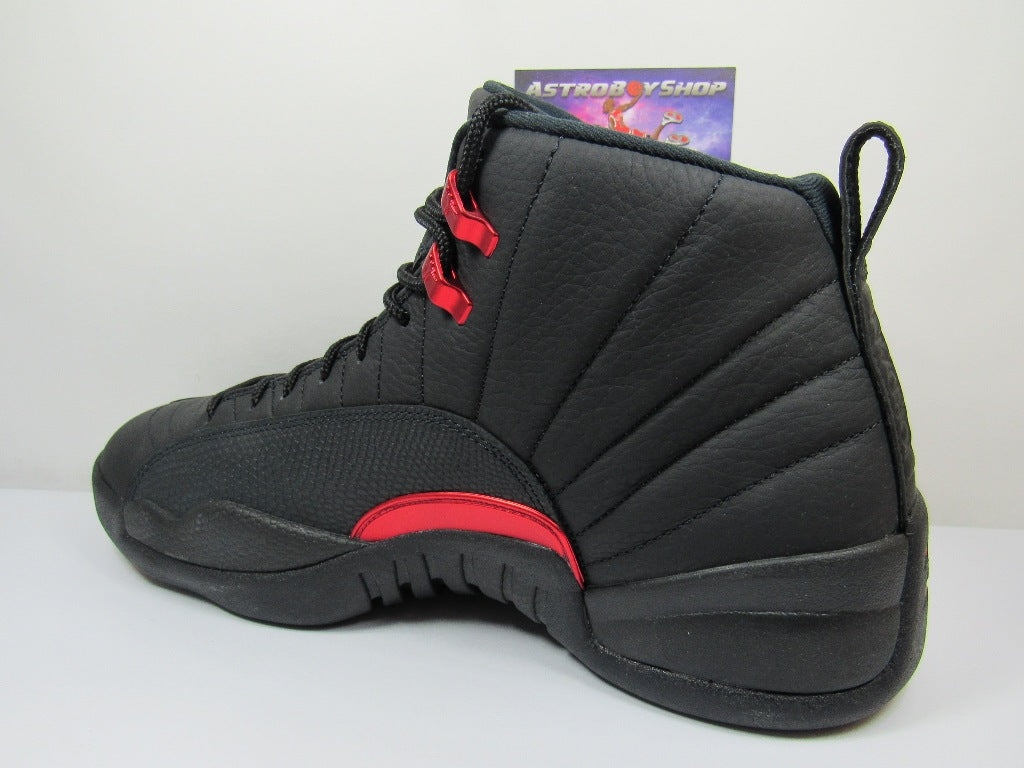 JORDAN 12 BLOODLINE EN CAJA