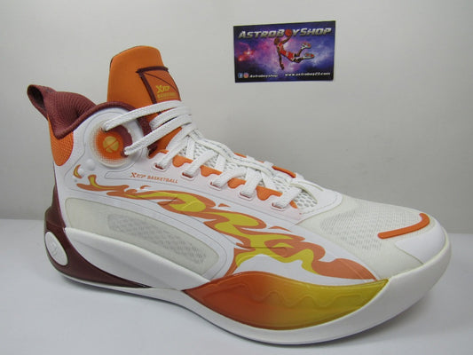 XTEP BASKETBALL WHITE ORANGE (27.5 MEX)