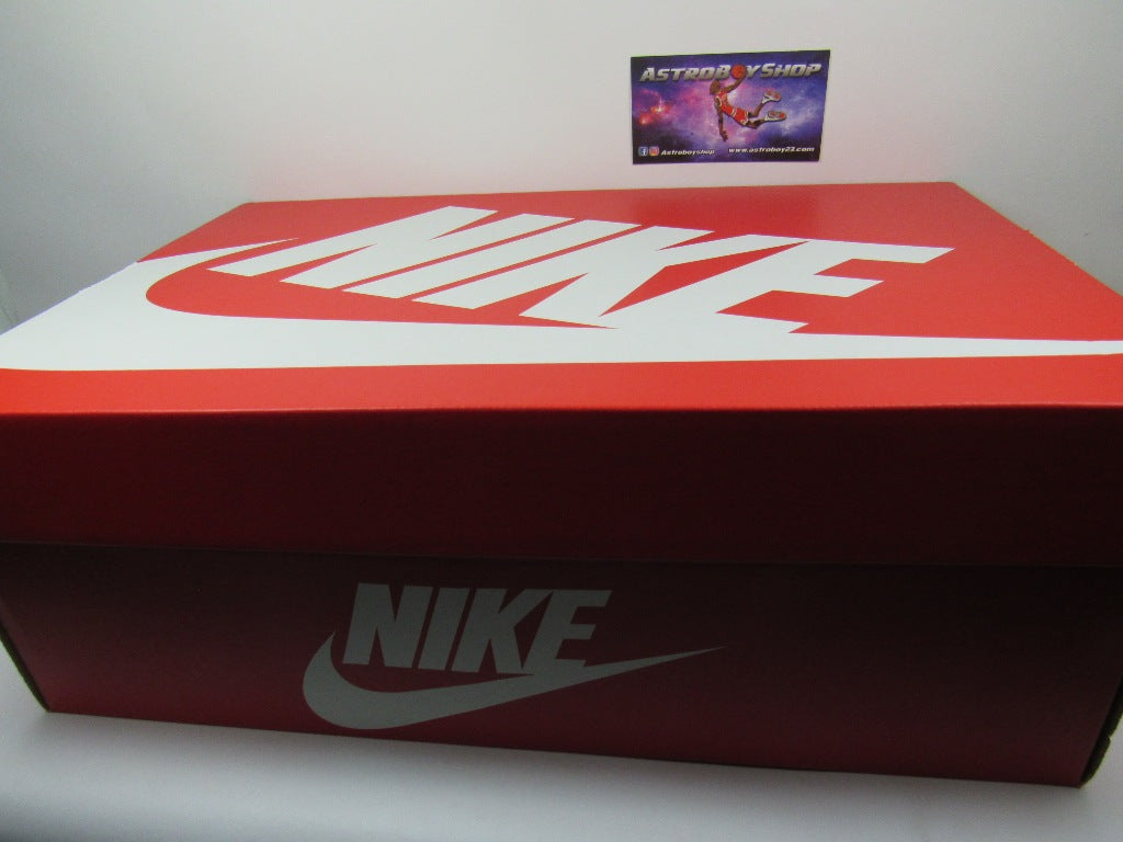 PIPPEN AIR MORE UPTEMPO BLACK EN CAJA