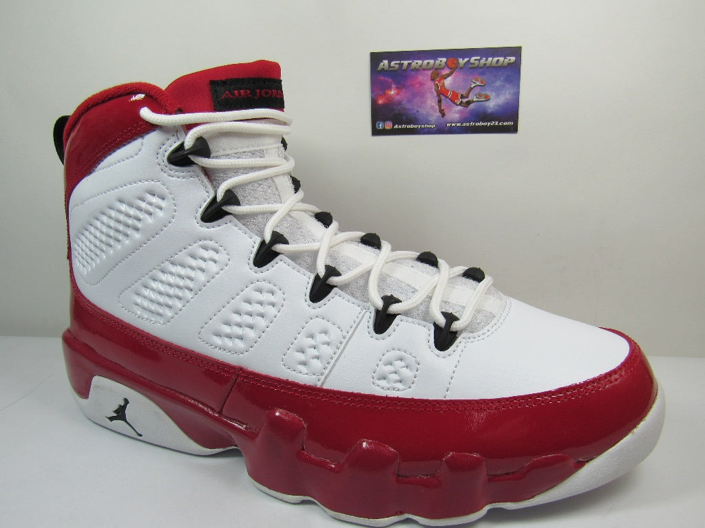 JORDAN 9 GYM RED EDITION EN CAJA