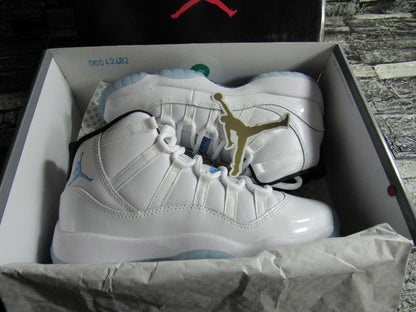 JORDAN 11 LEGEND BLUE KIDS EN CAJA  (24 MEX)