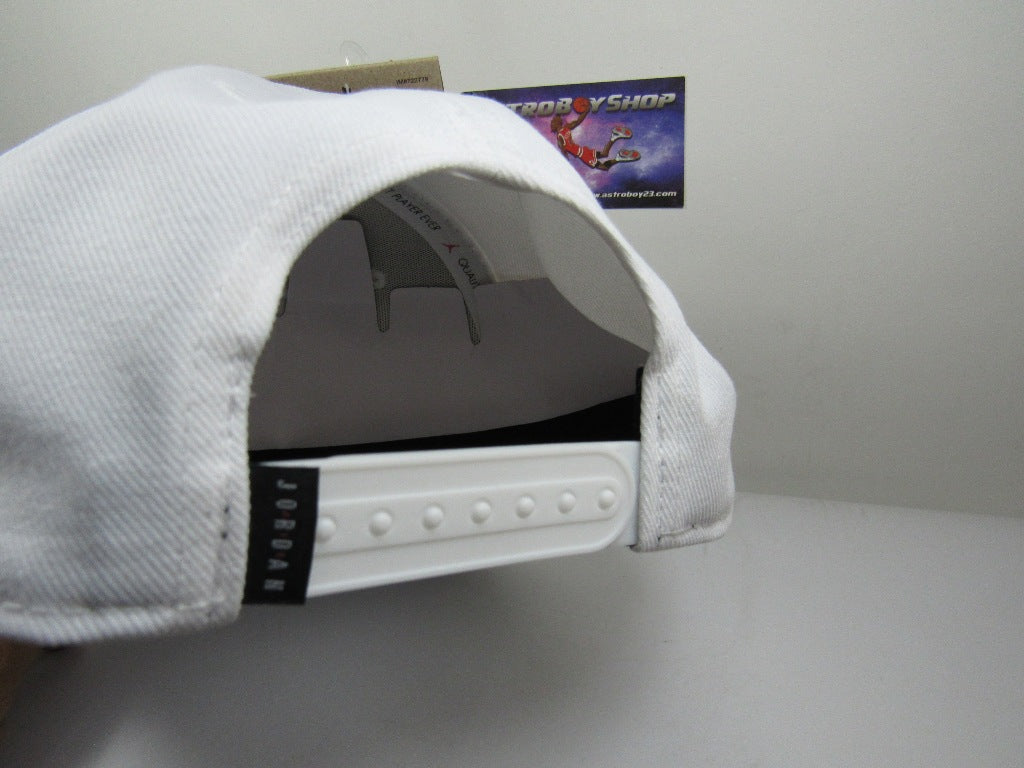 GORRA JORDAN PLANA WHITE & BLACK (M/L) FV5296-100