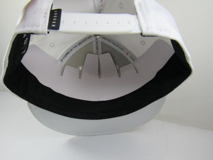 GORRA JORDAN PLANA WHITE & BLACK (M/L) FV5296-100