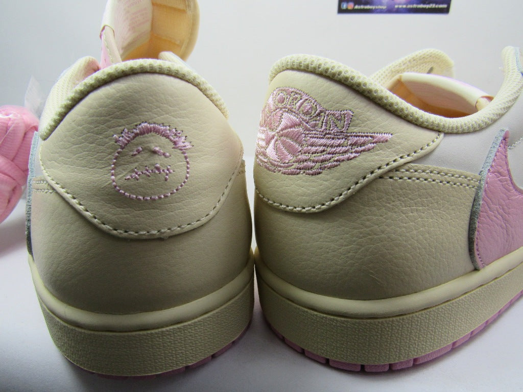 JORDAN 1 LOW TRAVIS SCOTT SHY PINK EN CAJA