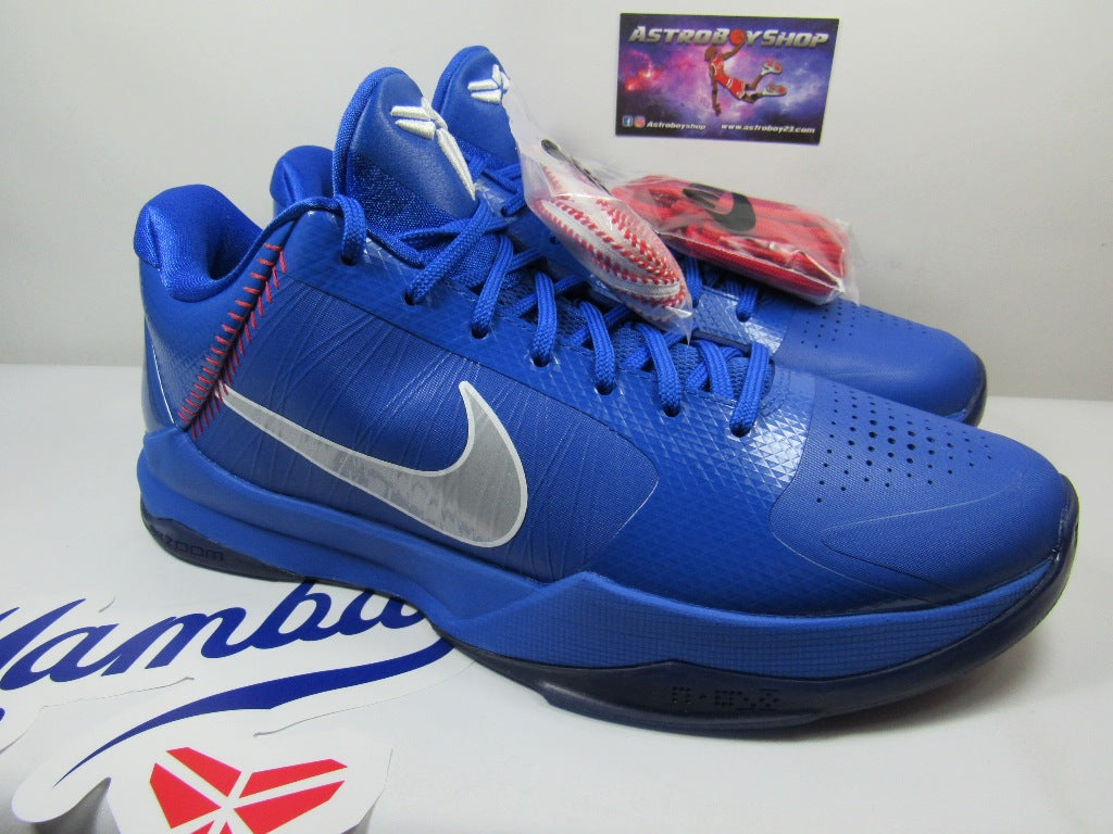 KOBE 5 DODGER EN CAJA CON EXTRA LACES