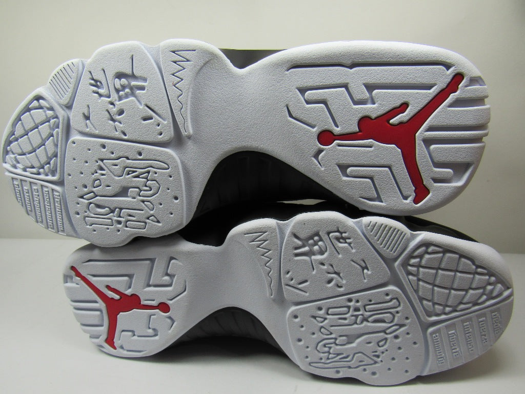 JORDAN 9 SPACE JAM 2026 EN CAJA