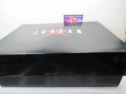 JORDAN 9 LOW WHAT THE KILROY EN CAJA