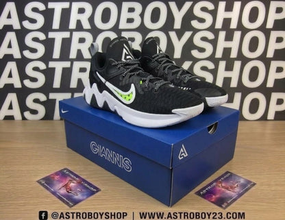 GIANNIS IMMORTALITY BLACK EN CAJA