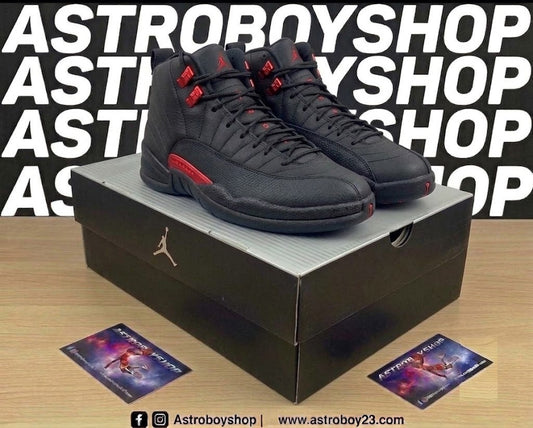 JORDAN 12 BLOODLINE EN CAJA