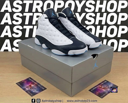 JORDAN 13 OBSIDIAN WHITE EDITION EN CAJA