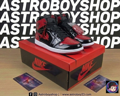 JORDAN 1 HIGH BRED PATENT LIMITED EDITION EN CAJA CON LLAVERO