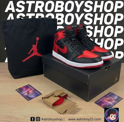 JORDAN 1 HIG (WMNS) SATIN BRED EN CAJA CON EXTRA LACES