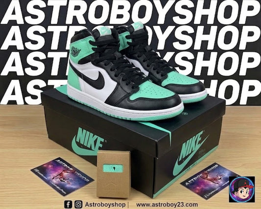 JORDAN 1 HIGH GREEN GLOW EN CAJA