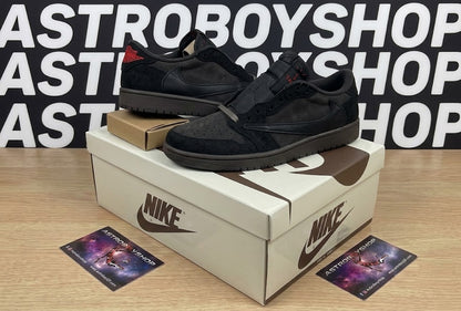 JORDAN 1 LOW TRAVIS SCOTT VELVET BROWN EN CAJA CON EXTRA LACES