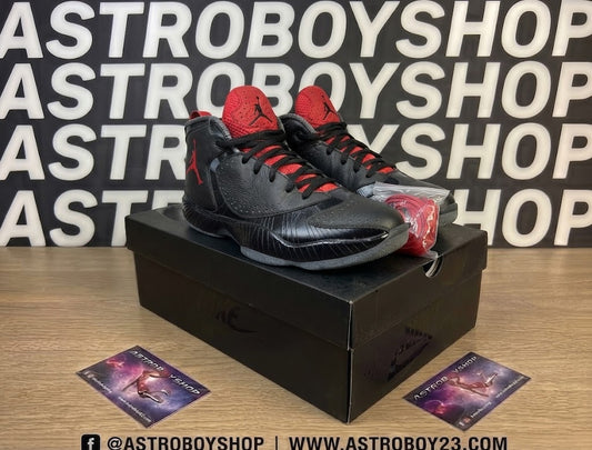JORDAN 2012 BRED EN CAJA DE REPUESTO CON EXTRA LACES