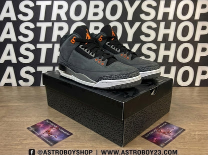 JORDAN 3 FEAR EN CAJA