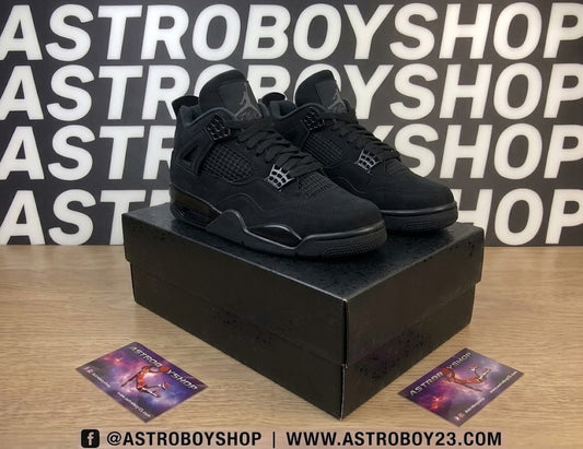 JORDAN 4 BLACK CAT 2025 EN CAJA