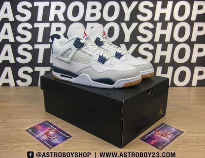 JORDAN 4 SB NAVY EN CAJA
