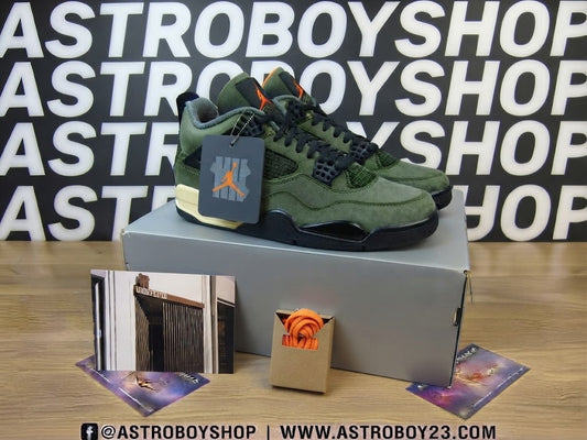 JORDAN 4 UNDEFEATED 2025 CON EXTRA LACES EN CAJA
