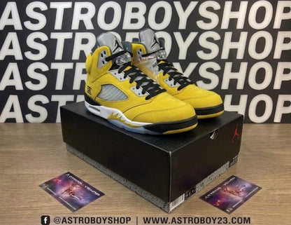 JORDAN 5 T23 TOKIO 2025 EN CAJA