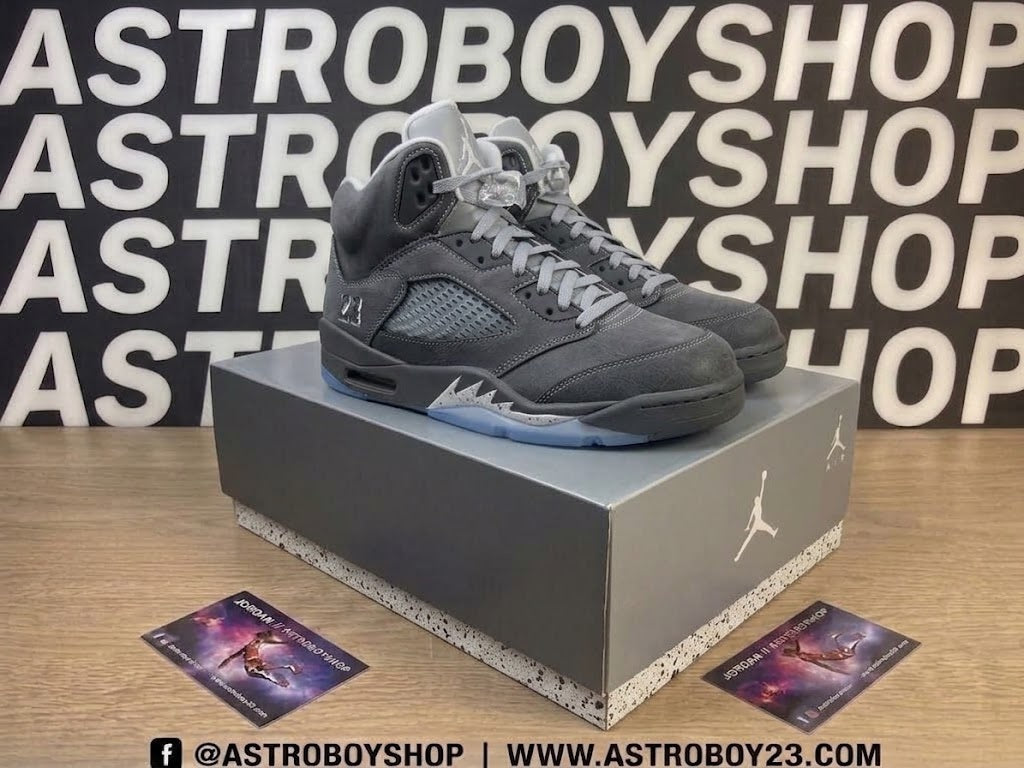 JORDAN 5 WOLF GREY EDITION EN CAJA