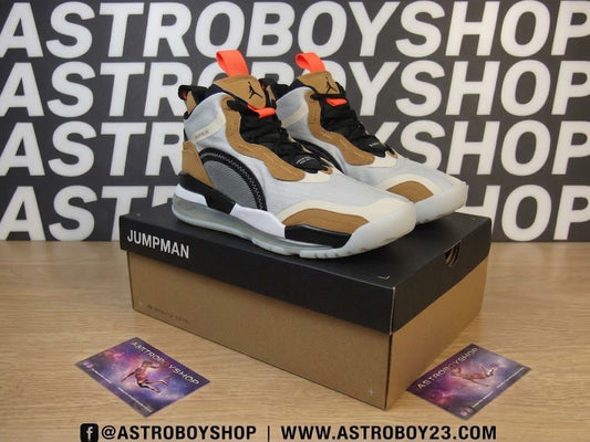 JORDAN AEROSPACE 720 ROOKIE OF THE YEAR EN CAJA