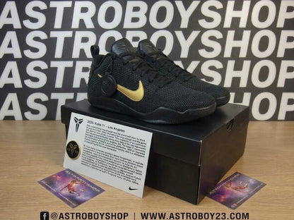 KOBE 11 BLACK METALLIC GOLD FADE TO BLACK 2026 EN CAJA