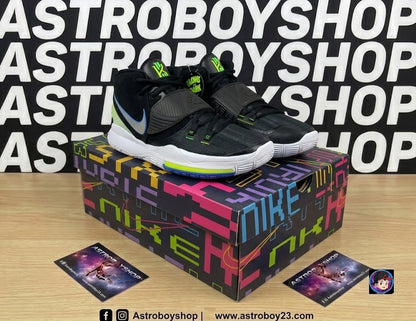 KYRIE IRVING 6 GLOW IN THE DARK FOSFORECENTES EN CAJA