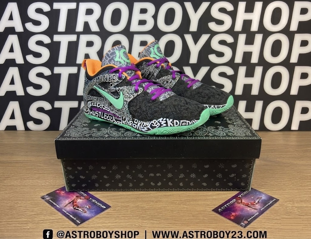 KEVIN DURANT 15  BROOKLIN COURTS EN CAJA