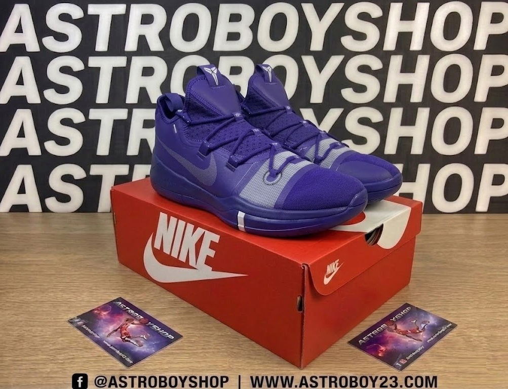KOBE AD MID PURPLE TALLA 36 MEX (PATONES) EN CAJA NIKE