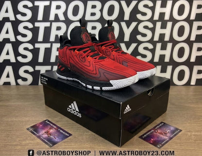DERRIK ROSE SON OF CHI 2 CHICAGO BULLS EN CAJA