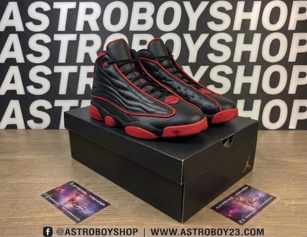JORDAN PRO STRONG BRED EN CAJA