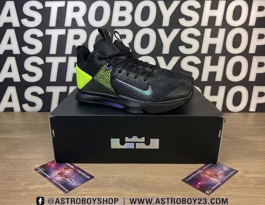 LEBRON WITNESS 4 LAKERS BLACK EN CAJA