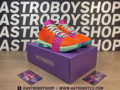 LEBRON WITNESS 8 ORANGE EN CAJA (REDUCIDOS)