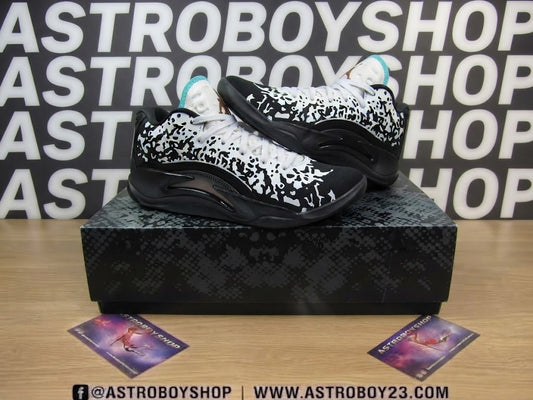 JORDAN ZION 3 BLACK PRESSURE EN CAJA