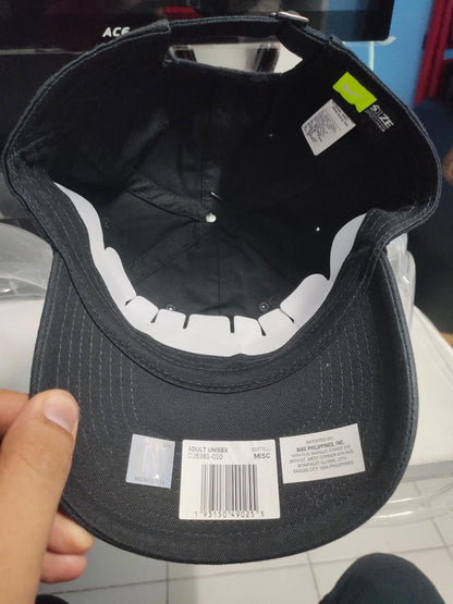 GORRA NIKE NBA BLACK HERITAGE CURVA