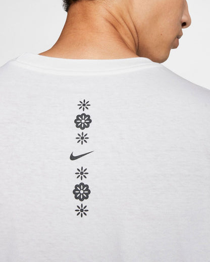 PLAYERA NIKE DAY OF THE DEAD DIA DE MUERTOS COTTON TEEE STANDAR FIT