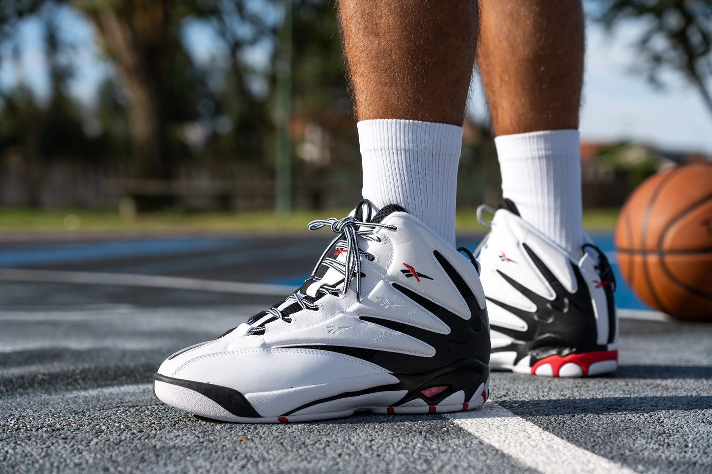 REEBOK THE BLAST WHITE BLACK 2023 EN CAJA
