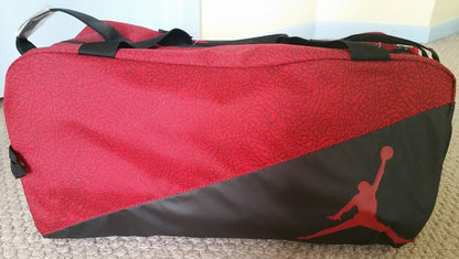 MALETA JORDAN DUFFEL BRED SPLIT (SMALL) 45X23CM