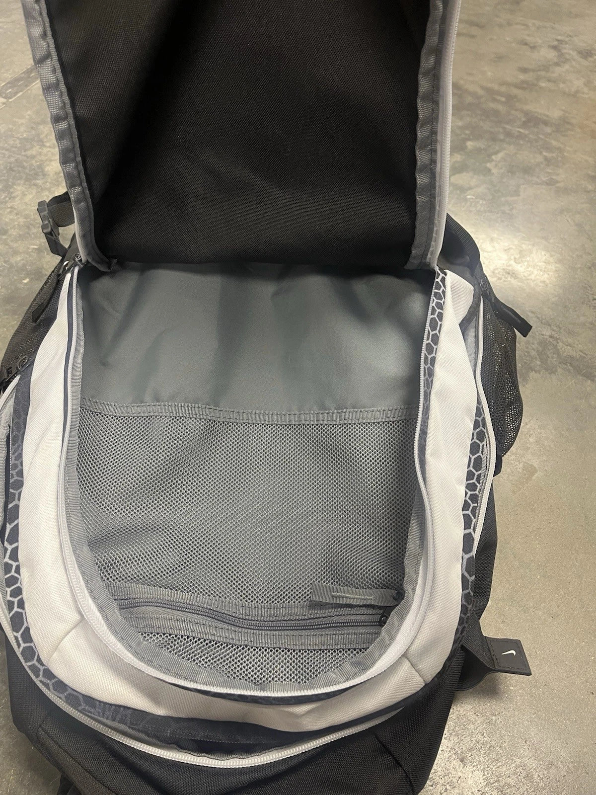 MOCHILA NIKE BASEBALL TROUT VAPOR ELITE BLACK