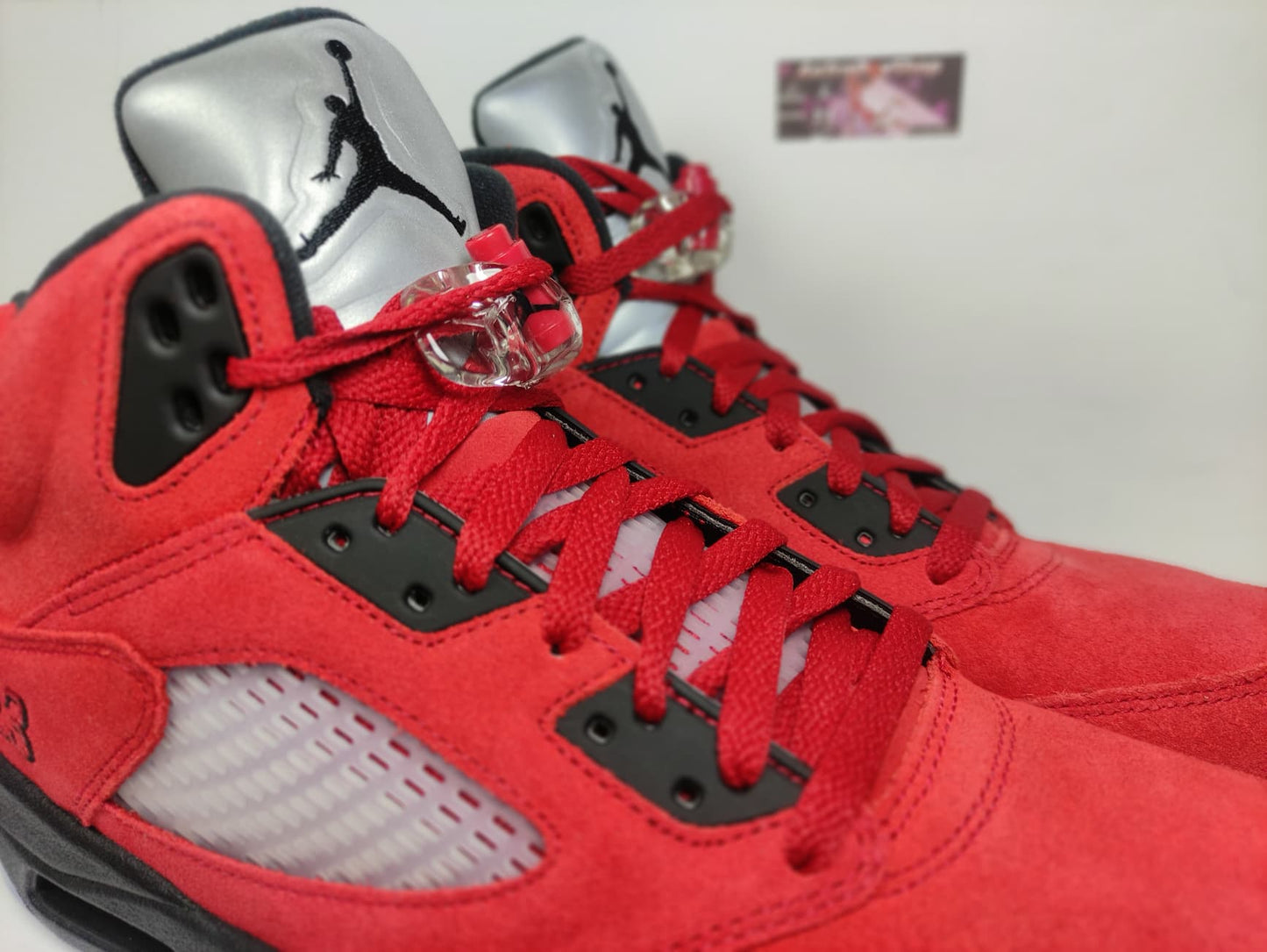 JORDAN 5 TORO BRAVO EN CAJA