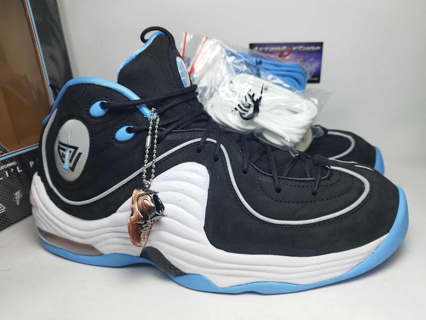 PENNY 2 X SOCIAL STATUS PLAYGROUND EN CAJA