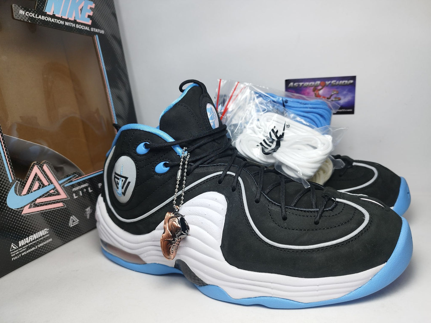 PENNY 2 X SOCIAL STATUS PLAYGROUND EN CAJA