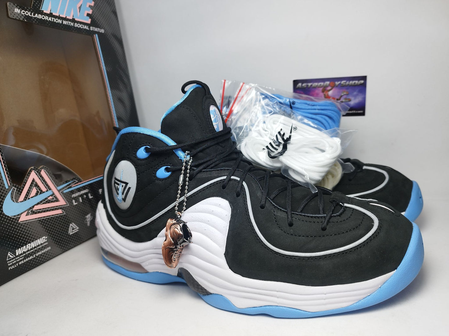 PENNY 2 X SOCIAL STATUS PLAYGROUND EN CAJA