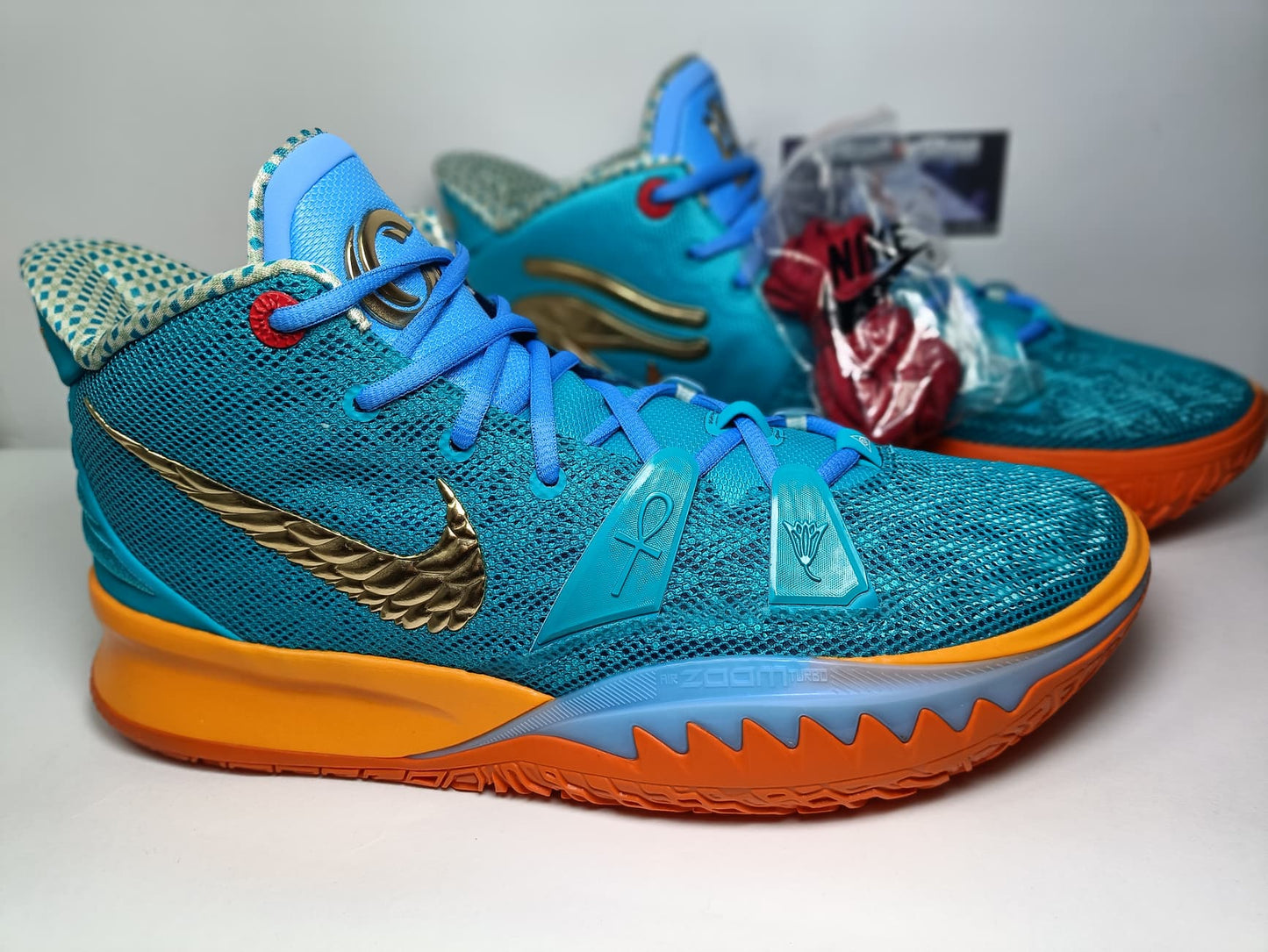 KYRIE IRVING 7 "CONCEPTS HORUS" EN CAJA DE REPUESTO