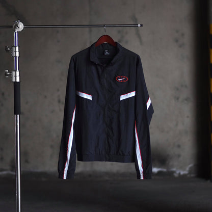 CHAMARRA NIKE THROWBACK JACKETT BLACK