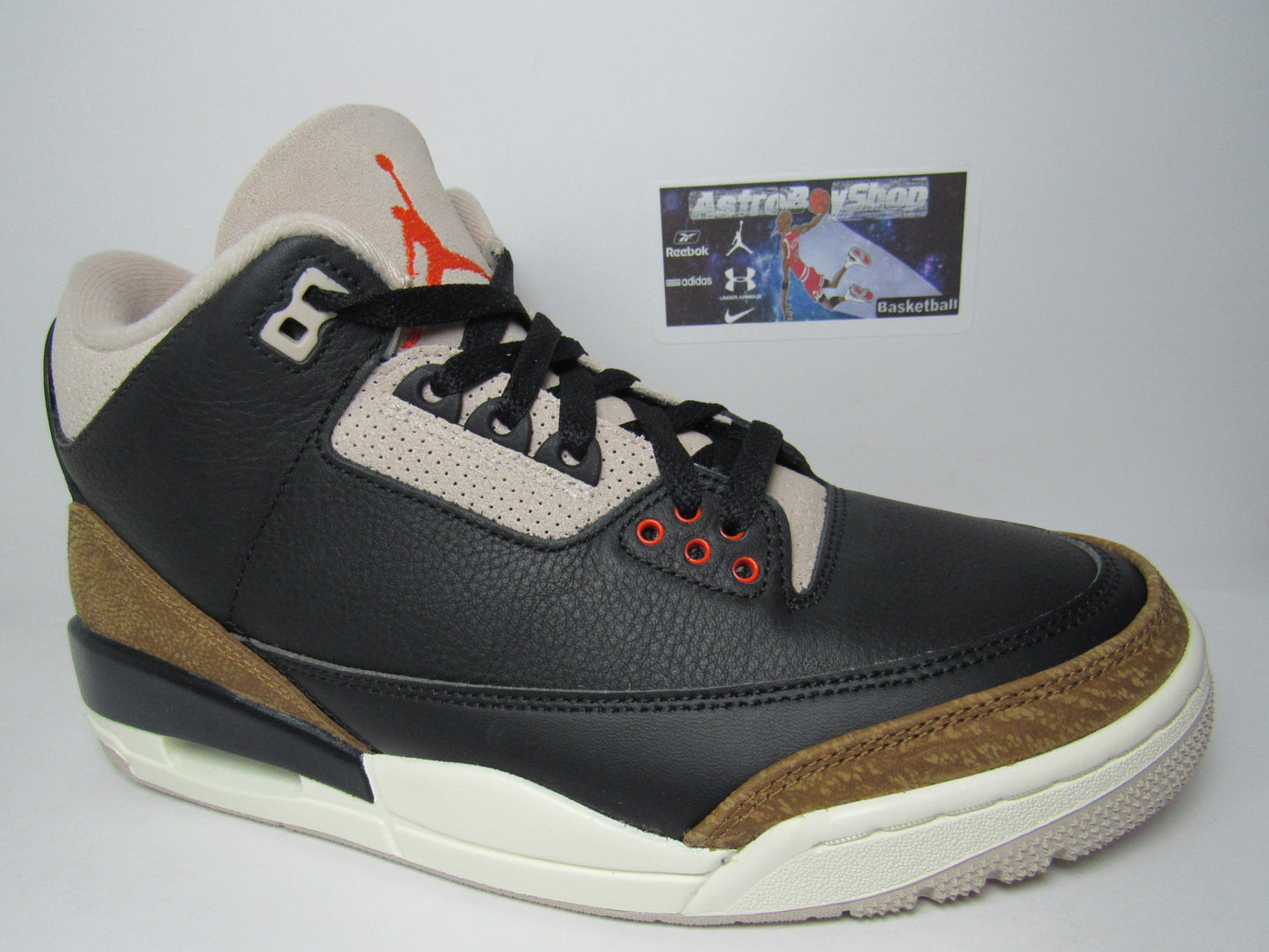 JORDAN 3 DESERT ELEPHANT EN CAJA