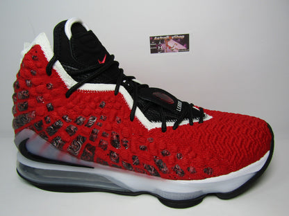 LEBRON 17 UPTEMPO EDITION EN CAJA