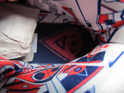 KYRIE IRVING 6 USA TEAM EDITION EN CAJA